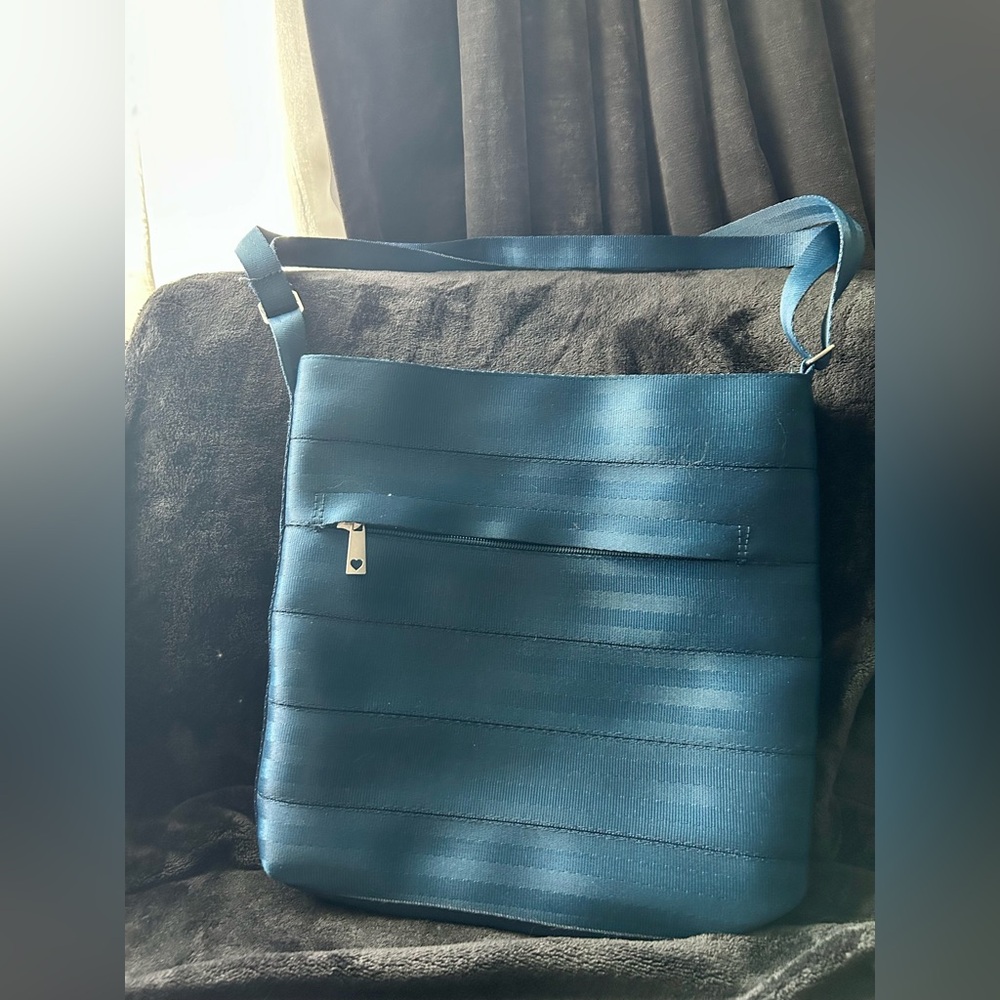 Harvey’s Blue Crossbody Purse